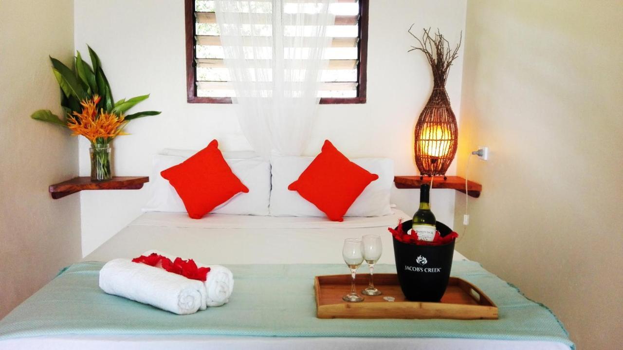 Blue Bay Resort Port Vila Exterior foto